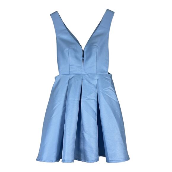 Lulus Skater Dress Womens XS Pastel Blue V-Neck Box Pleated Coquette Flirty - Picture 4 of 8